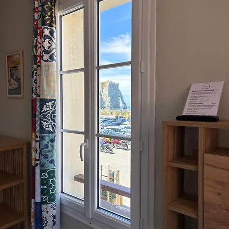 L'aiguille Creuse Hotel Étretat